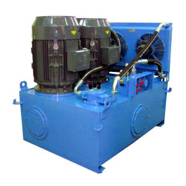 Powerpack with double motorization for marine cranes handling